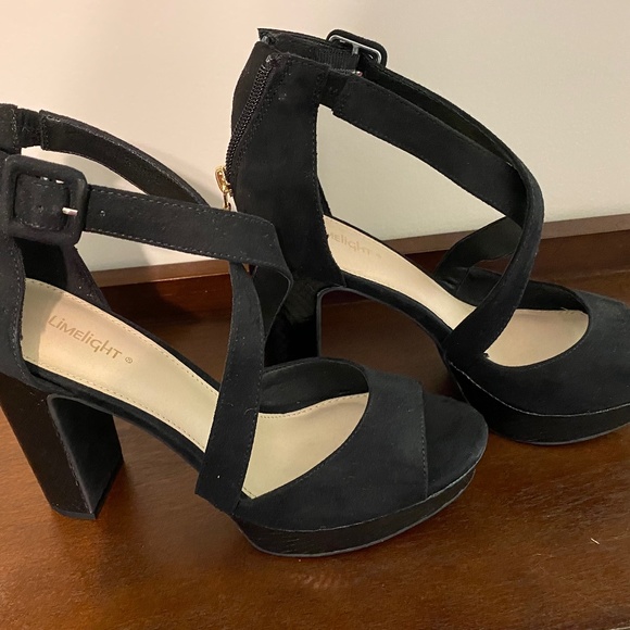 Limelight Shoes - Limelight Lyanna Platform Sandal